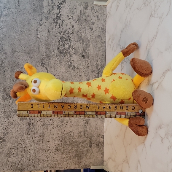 Toys 'R Us Birthday Geoffrey the Giraffe Exclusive 2015 Plush stuffed animal - Picture 7 of 7